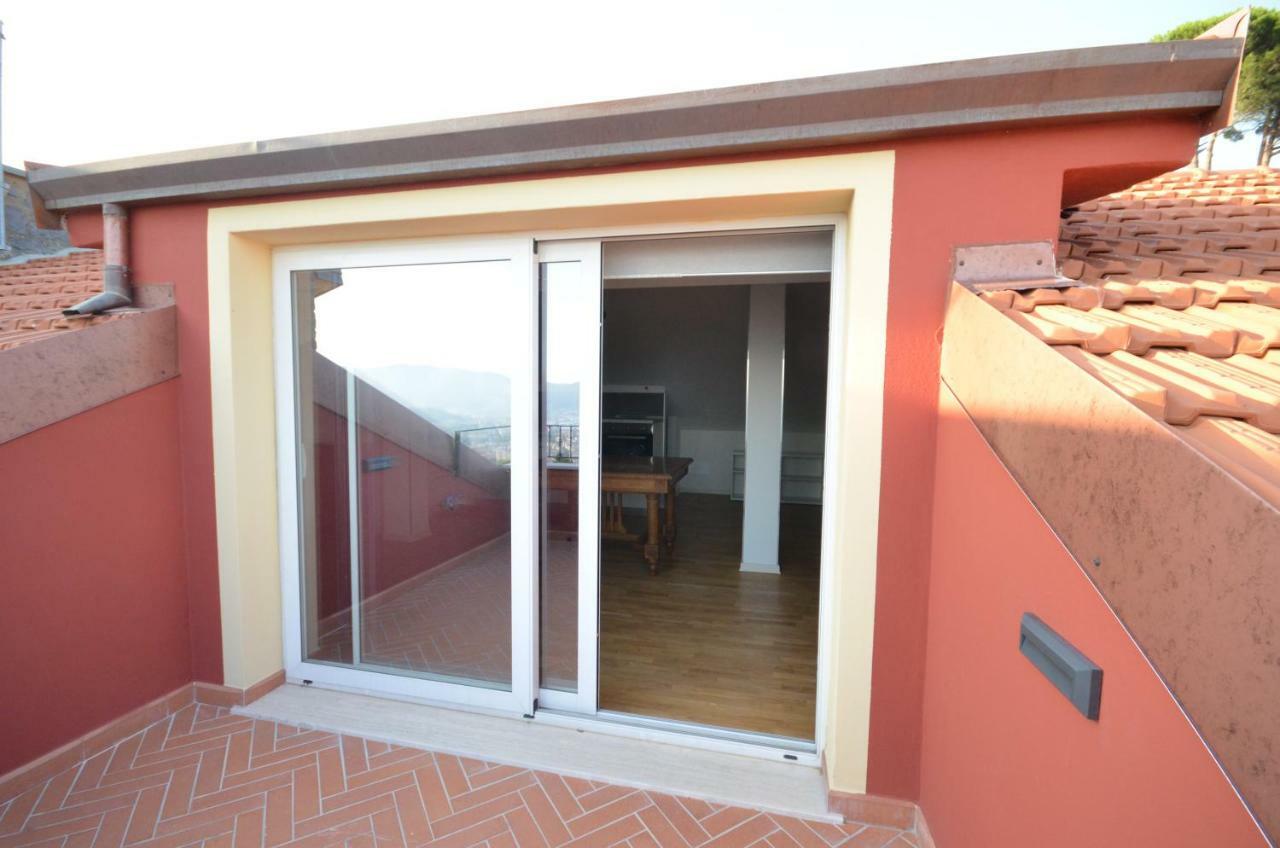 La Casa Con Vista Di Emma Apartamento Vezzano Ligure Exterior foto